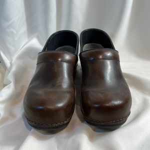 Dansko clogs size 40